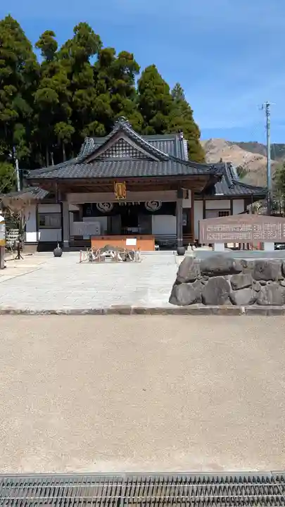 阿蘇白水龍神權現~白蛇神社~(熊本県)