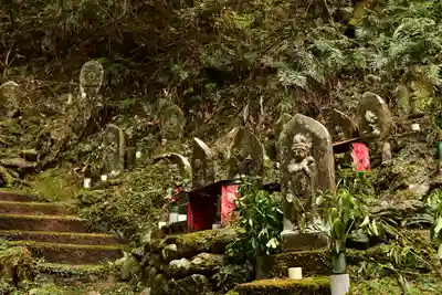 施法寺(東大寺末寺)(愛媛県)