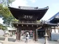 圓明寺(円明寺)の山門・神門