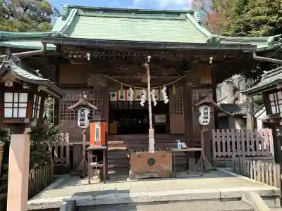 高円寺天祖神社の{uncategorized: "未分類", other: "その他", undefined: "問題あり", building: "その他建物", grave: "お墓", sacred_gate: "鳥居", guardian: "狛犬", statue: "像", buddha: "仏像", history: "歴史", nature: "自然", garden: "庭園", animal: "動物", pagoda: "塔", temizu: "手水舎", mountain_gate: "山門・神門", sanctuary: "本殿・本堂", subordinate: "末社・摂社", art: "芸術", scenery: "景色", jizo: "地蔵", ema: "絵馬", goshuin: "御朱印", omikuji: "おみくじ", items: "授与品その他", amulet: "お守り", goshuincho: "御朱印帳", eats: "食事", festival: "お祭り", votive_dance: "神楽", shichigosan: "七五三参", wedding: "結婚式", experience: "体験その他", initially: "初詣", around: "周辺", anti_infection: "感染症対策"}