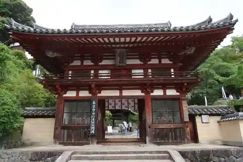 岡寺（龍蓋寺）の山門・神門