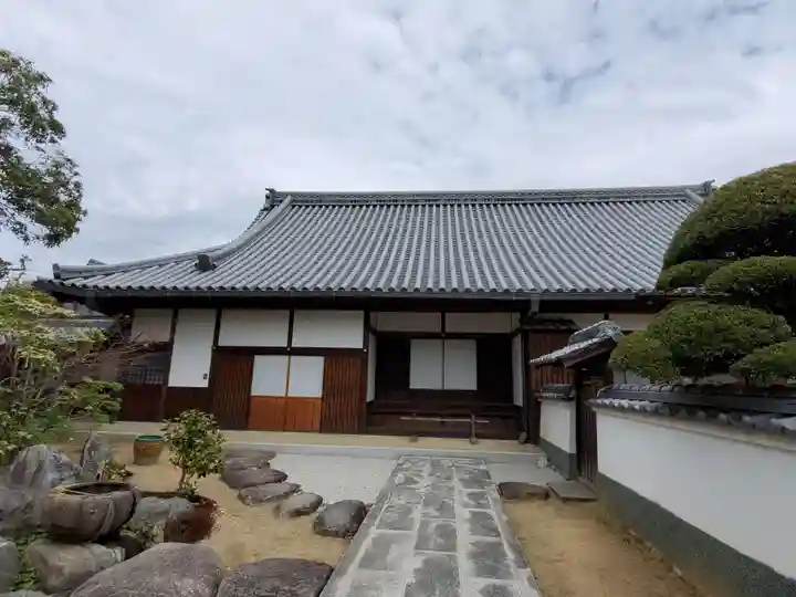 福智院の本殿・本堂