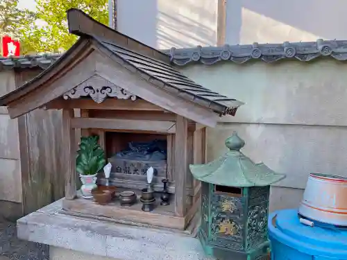 華厳寺（鈴虫寺）の末社・摂社