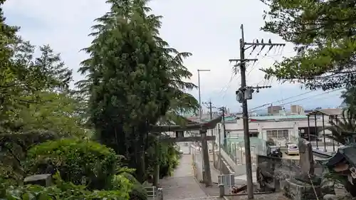 八幡朝見神社の景色