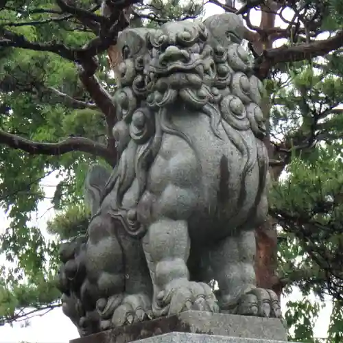 於保多神社の狛犬