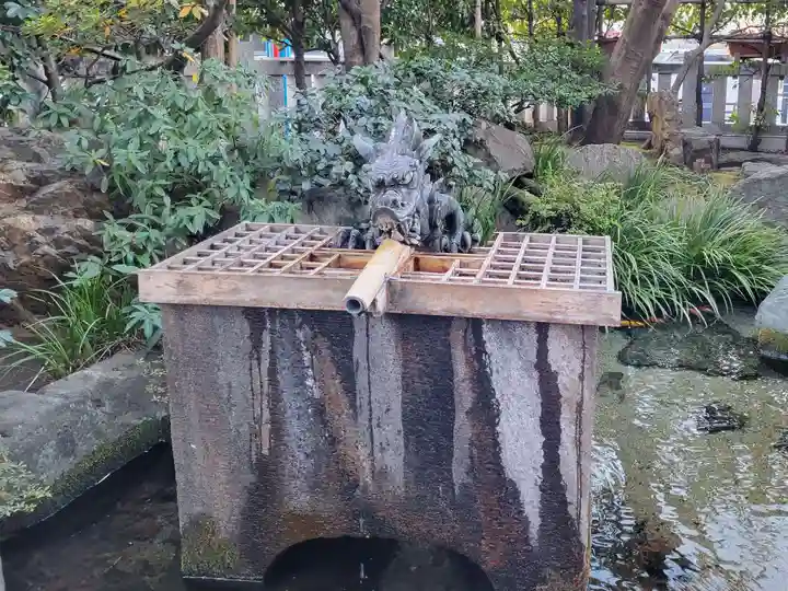 厳嶋神社の手水舎