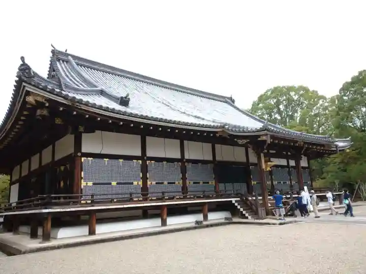 仁和寺の本殿・本堂