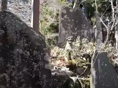 武蔵御嶽神社の狛犬