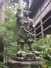 大嶽山那賀都神社(山梨県)