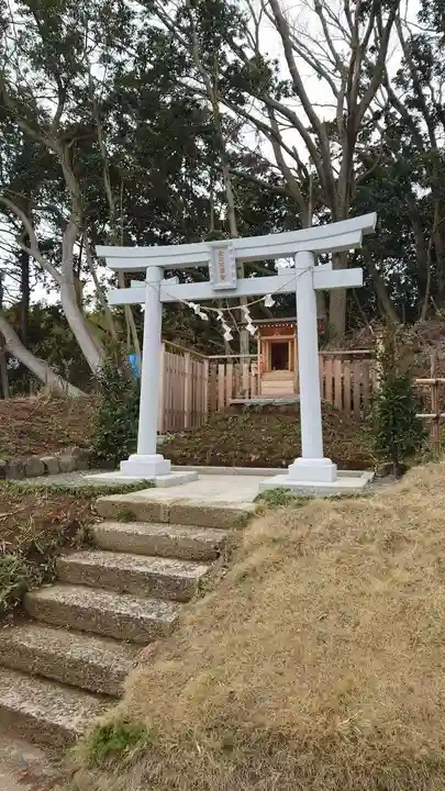 六手八幡神社の末社・摂社