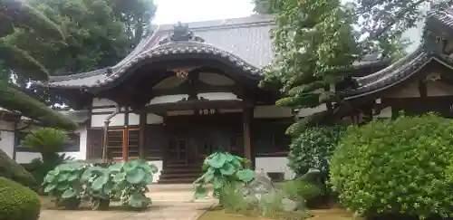 静勝寺の本殿・本堂