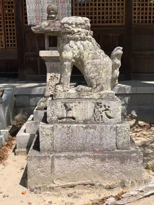 御坂神社の狛犬