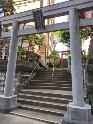 妻戀神社の鳥居