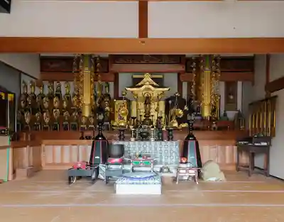 観音寺の本殿・本堂
