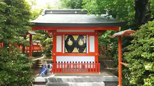 東伏見稲荷神社の末社・摂社