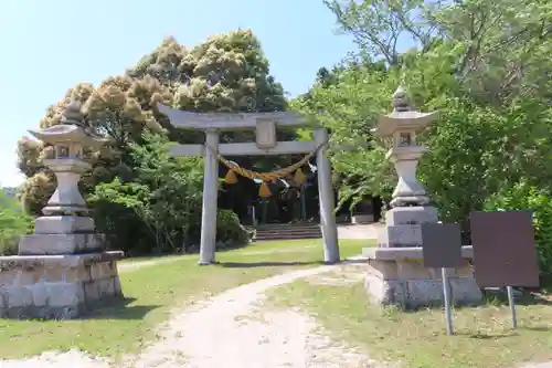 多賀雄神社の鳥居