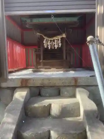 八島稲荷神社の本殿・本堂