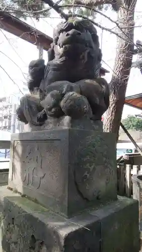 利田神社の狛犬