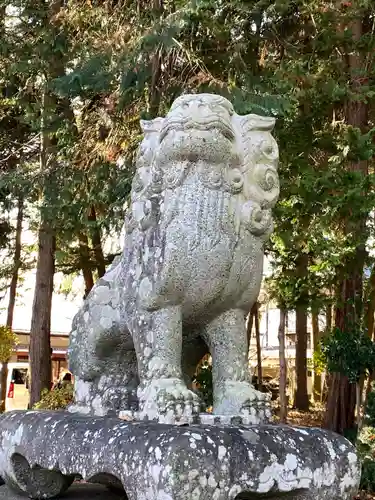 駒形神社の狛犬