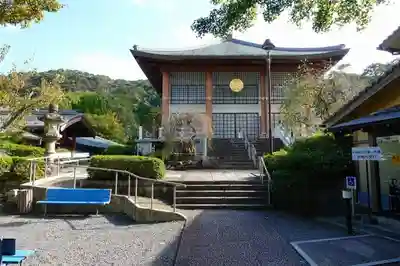 興正寺別院（本山興正寺霊山本廟）の本殿・本堂