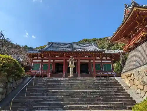 矢田寺の本殿