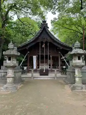 白山神社(二子町)の{uncategorized: "未分類", other: "その他", undefined: "問題あり", building: "その他建物", grave: "お墓", sacred_gate: "鳥居", guardian: "狛犬", statue: "像", buddha: "仏像", history: "歴史", nature: "自然", garden: "庭園", animal: "動物", pagoda: "塔", temizu: "手水舎", mountain_gate: "山門・神門", sanctuary: "本殿・本堂", subordinate: "末社・摂社", art: "芸術", scenery: "景色", jizo: "地蔵", ema: "絵馬", goshuin: "御朱印", omikuji: "おみくじ", items: "授与品その他", amulet: "お守り", goshuincho: "御朱印帳", eats: "食事", festival: "お祭り", votive_dance: "神楽", shichigosan: "七五三参", wedding: "結婚式", experience: "体験その他", initially: "初詣", around: "周辺", anti_infection: "感染症対策"}