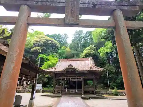 射手引神社の鳥居