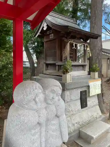 舟渡氷川神社の{uncategorized: "未分類", other: "その他", undefined: "問題あり", building: "その他建物", grave: "お墓", sacred_gate: "鳥居", guardian: "狛犬", statue: "像", buddha: "仏像", history: "歴史", nature: "自然", garden: "庭園", animal: "動物", pagoda: "塔", temizu: "手水舎", mountain_gate: "山門・神門", sanctuary: "本殿・本堂", subordinate: "末社・摂社", art: "芸術", scenery: "景色", jizo: "地蔵", ema: "絵馬", goshuin: "御朱印", omikuji: "おみくじ", items: "授与品その他", amulet: "お守り", goshuincho: "御朱印帳", eats: "食事", festival: "お祭り", votive_dance: "神楽", shichigosan: "七五三参", wedding: "結婚式", experience: "体験その他", initially: "初詣", around: "周辺", anti_infection: "感染症対策"}