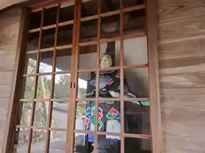 八幡神社(志方八幡神社)の像