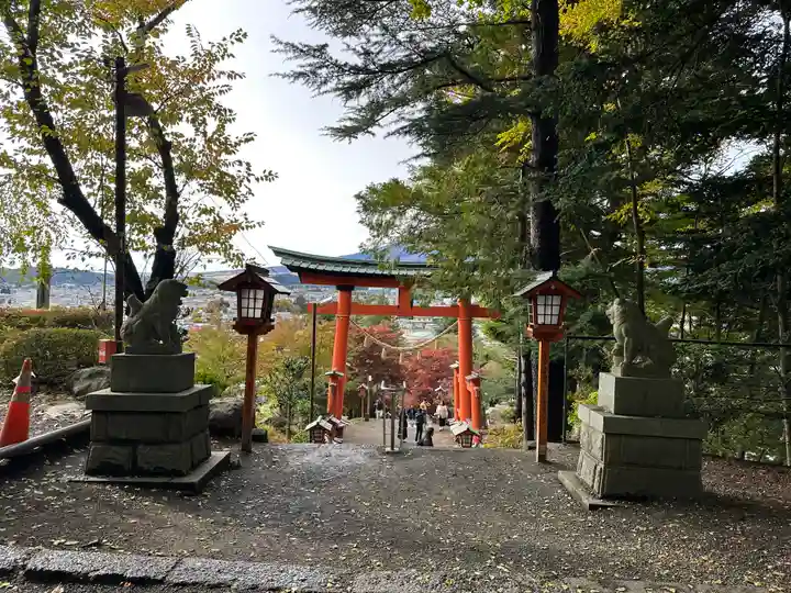 新倉富士浅間神社(山梨県)
