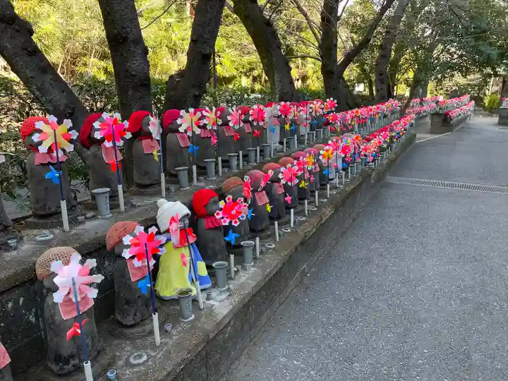西向聖観世音菩薩(東京都)