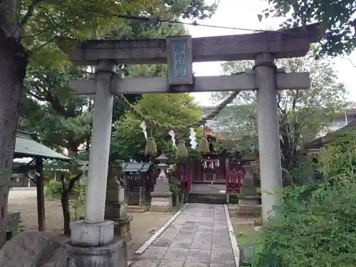 高津諏訪神社の鳥居