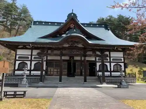 福泉寺の本殿・本堂