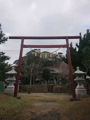 瀧口神社の鳥居