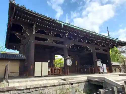 東寺（教王護国寺）の山門・神門