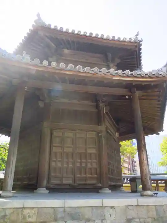 東長寺の本殿・本堂