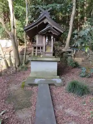 穴師坐兵主神社の末社・摂社