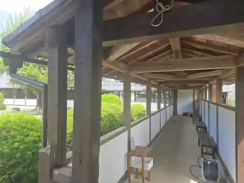 世尊寺(奈良県)