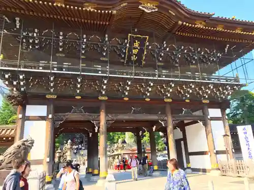 成田山新勝寺の山門