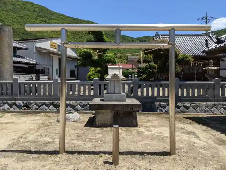 鵜羽神社の鳥居