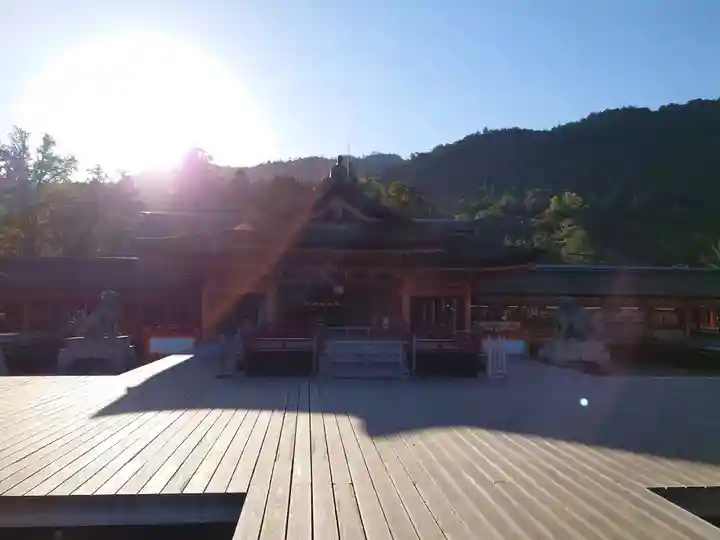 厳島神社(広島県)