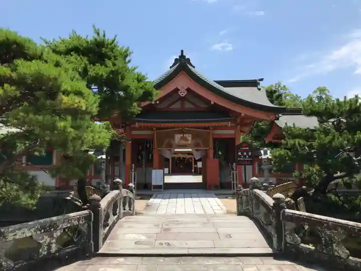 風浪宮の山門・神門