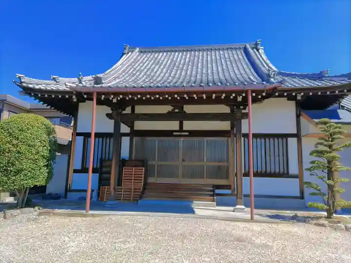 東勝寺の本殿・本堂