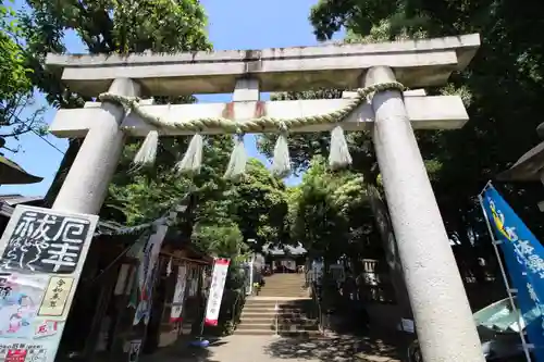 太子堂八幡神社の鳥居