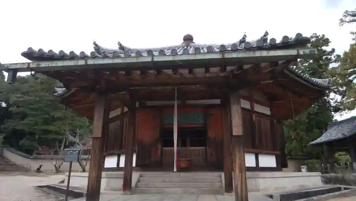 法隆寺の本殿・本堂