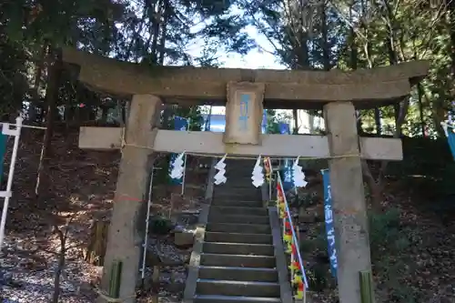 滑川神社 - 仕事と子どもの守り神の鳥居