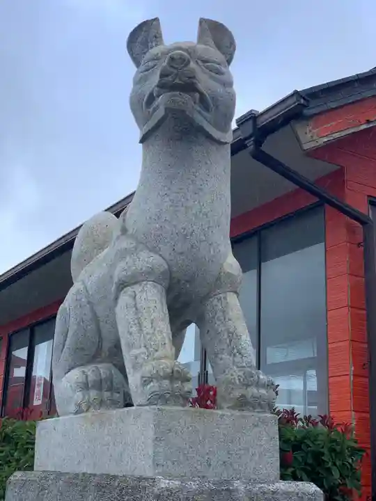 福徳稲荷神社の狛犬