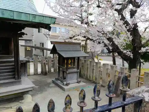 八幡神社（青野八幡神社）の末社・摂社