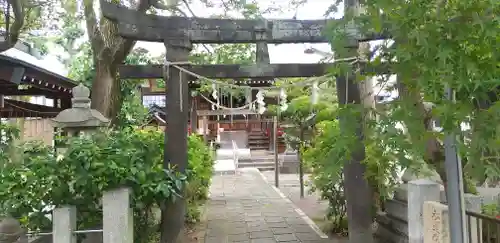 常祗稲荷神社の鳥居