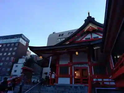 花園神社の本殿・本堂